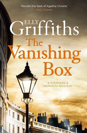 Elly Griffiths