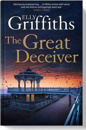 Elly Griffiths